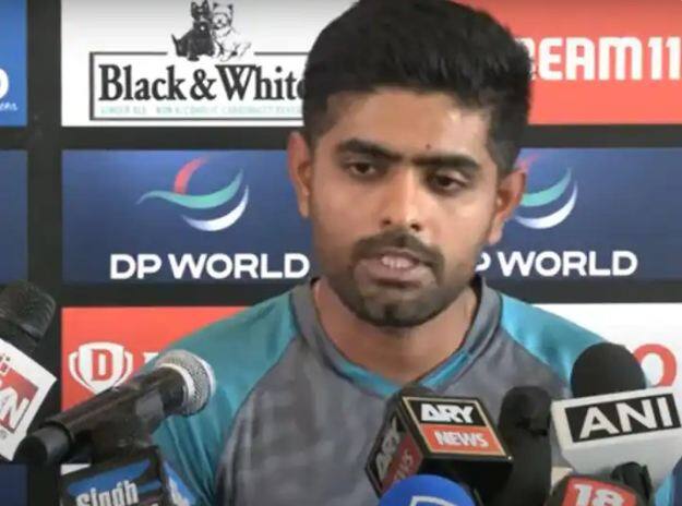 Asia Cup 2022 Indo-Pak players' interaction shows their respect and friendship: Babar Azam Asia Cup 2022: ਭਾਰਤ-ਪਾਕਿ ਖਿਡਾਰੀਆਂ ਦੀ ਆਪਸੀ ਤਾਲਮੇਲ ਉਨ੍ਹਾਂ ਦੇ ਸਤਿਕਾਰ ਤੇ ਦੋਸਤੀ ਨੂੰ ਦਰਸਾਉਂਦੈ: ਬਾਬਰ ਆਜ਼ਮ