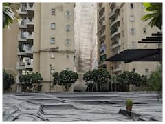 सड़कों पर मलबे की मोटी चादर- हर जगह धूल ही धूल, ट्विन टावर ब्लास्ट के बाद की देखें तस्वीरें