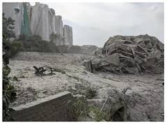 Twin Tower ધ્વસ્ત થયા બાદ રસ્તાઓ પર ધૂળની ચાદર પથરાઈ ગઈ, જુઓ બ્લાસ્ટ પછીની તસવીરો