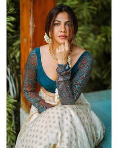 మడోన్నా సెబాస్టియన్ స్టైలిష్ లుక్