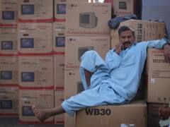 All Eyes On IMF Meeting Today As Pakistan Seeks $5.2Bn Bailout Package, Urgent Aid