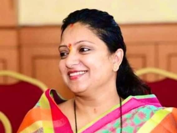 Shoumika Mahadik on Gokul Meeting : 'सभासदांच्या हितांचे प्रश्न विचारणार, सर्वसामान्यांच्या प्रश्नांची समर्पक उत्तरे मिळावीत, एवढीच अपेक्षा' Shoumika Mahadik on Gokul Meeting : 'सभासदांच्या हितांचे प्रश्न विचारणार, सर्वसामान्यांच्या प्रश्नांची समर्पक उत्तरे मिळावीत, एवढीच अपेक्षा'