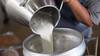 Milk Price hike : महागाईचा भडका! मुंबईत सुटे दूध 7 रुपयांनी महागणार, 1 सप्टेंबरपासून नवे दर लागू