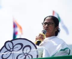 Mamata Banerjee : কত চাকরি হয়েছে ? কত বাকি ? পরিসংখ্যান চেয়ে বামেদের নিশানা মমতার