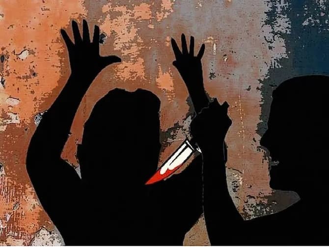 Unnao Minor Attack Female Inspector Admitted To Halat Hospital In Kanpur UP  News ANN | Unnao News: नाबालिग ने महिला दरोगा पर किया चाकू से हमला, गंभीर  हालत में हैलट रेफर