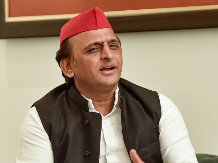 akhilesh yadav hits at bjp led government over rain related incidents UP Rain: 'सरकार की बदइंतजामी का खामियाजा जनता क्यों भुगते?' बारिश से हुए हादसे पर बोले अखिलेश यादव