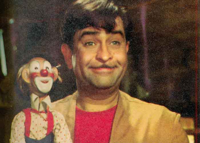 जब फ्लॉप फिल्मों ने मेकर्स को दिया था सदमा, Raj Kapoor कर्ज में डूबे तो Jeetendra हो गए थे दिवालिया!