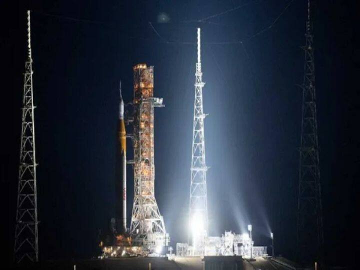 NASA's Artemis-1 launch aborted, engine 3 failure नासाच्या Artemis-1 ची लॉन्चिंग लांबणीवर, इंजिन 3 मध्ये बिघाड