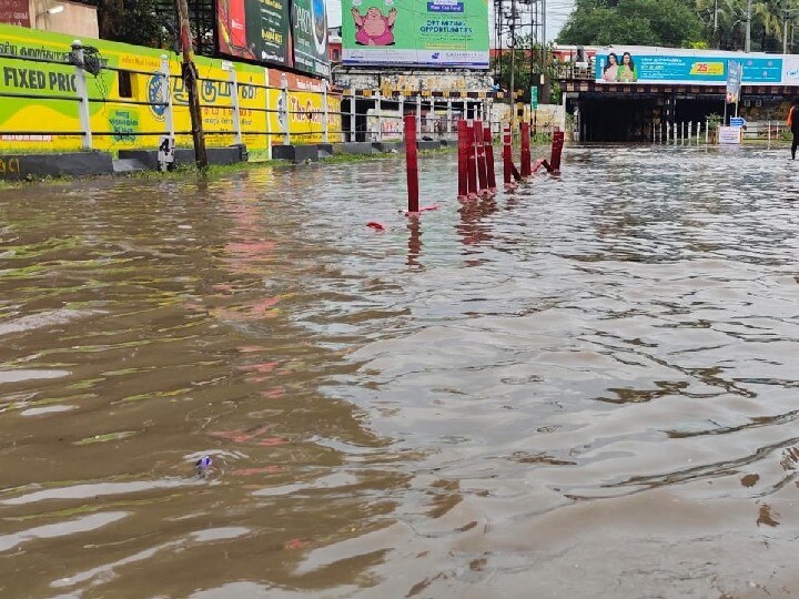 கோவை : கனமழையால் வீடுகளுக்குள் புகுந்த வெள்ளம், சாலைகளில் தேங்கிய மழை நீர், மக்கள் அவதி..