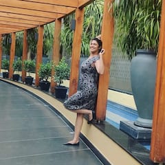 Gruhalakshmi Kasthuri Shankar Photos: సామ్రాట్ ని పడేసిన గృహలక్ష్మి( కస్తూరి) లేటెస్ట్ హాట్ పిక్స్