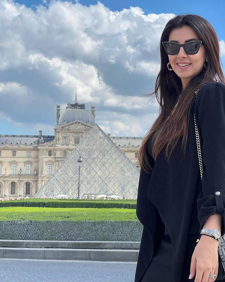 ఈ సందర్భంగా వారిద్దరూ పారిస్లో  షికారు చేస్తున్నారు.-Image Credit: NikkiGalrani Pinisetty/Instagram