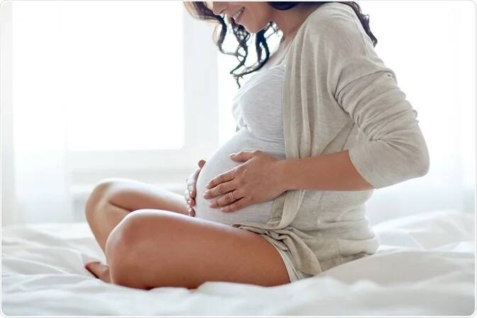 Pregnancy Tips: If you are pregnant, do not forget to do these 8 things, it may be dangerous for the baby Pregnancy Tips : ਜੇਕਰ ਤੁਸੀਂ ਗਰਭਵਤੀ ਹੋ ਤਾਂ ਭੁੱਲ ਕੇ ਵੀ ਨਾ ਕਰੋ ਇਹ 8 ਕੰਮ, ਹੋ ਸਕਦੈ ਬੱਚੇ ਲਈ ਖ਼ਤਰਨਾਕ