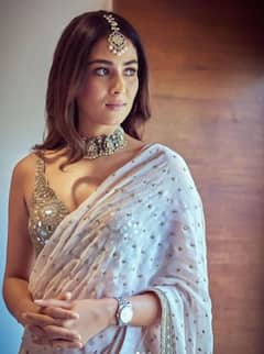 IN Pics: पत्नी Mira Kapoor की खूबसूरती के कायल हुए Shahid Kapoor, दोबारा शादी करने के लिए कर दिया प्रपोज!