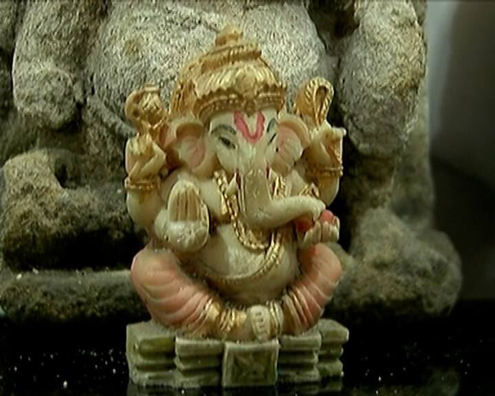 ગણેશ ઉત્સવનો તહેવાર 10 દિવસ સુધી ઉજવવામાં આવે છે. ગણપતિનો જન્મ ચતુર્થીના દિવસે થયો હતો.