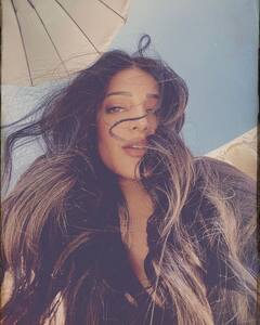 Shruti Haasan : துருக்கியியை சுற்றி வரும் அழகி ஸ்ருதி ஹாசன்!