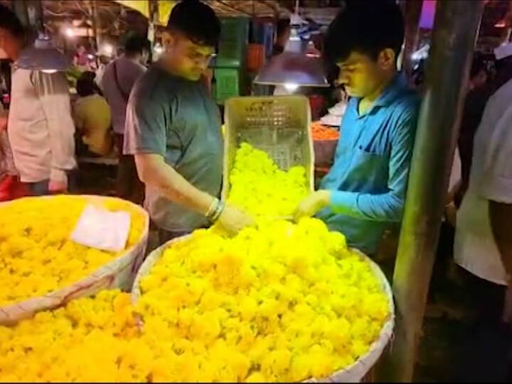 लाडक्या बाप्पाच्या आगमनासाठी अवघे काही तास उरले आहेत.