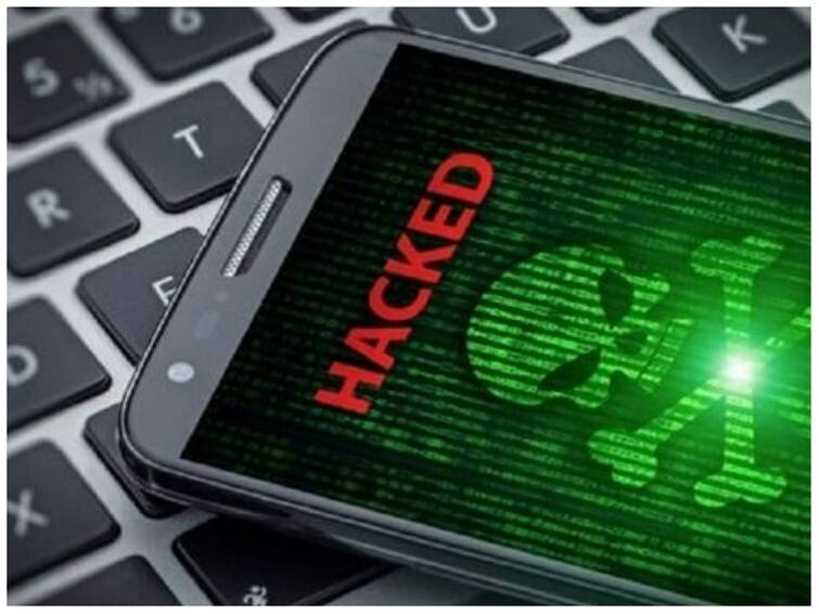 Smartphone Tips: अगर फोन में हो रही यह हलचल, तो तुरंत हो जाएं सावधान, फोन हो सकता है हैक How to Check your Smartphone is Hacked or Not Smartphone Tips: अगर फोन में हो रही यह हलचल, तो तुरंत हो जाएं सावधान, फोन हो सकता है हैक