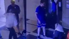 লিফট খুলতে অল্প দেরি, বাইরে বেরিয়েই রক্ষীকে চড়ের পর চড়...