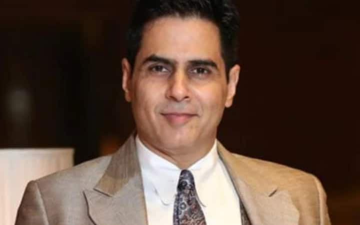 एक समय में अमन वर्मा (Aman Verma) भी अपनी अदाकारी से लोगों का दिल जीत लिया करते थे. लेकिन शक्ति कपूर की तरह ही कास्टिंग काउच का आरोपी पाए जाने के बाद उनका भी करियर बर्बाद हो गया.