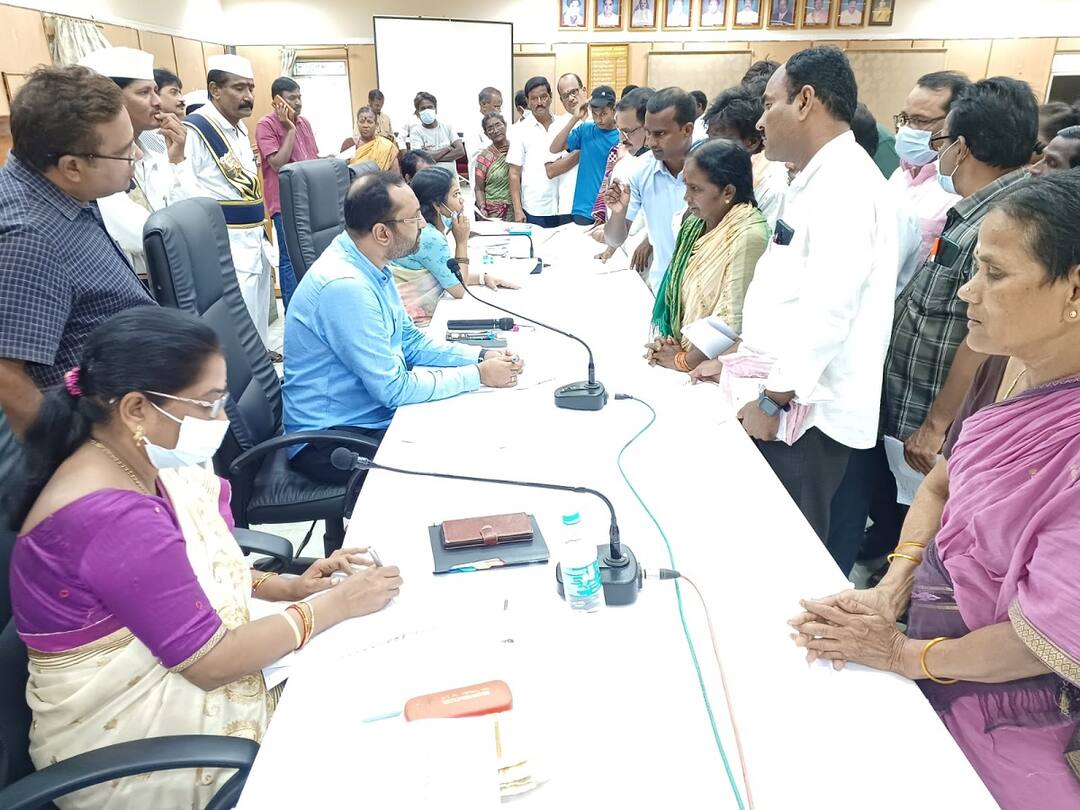 The Victims of Titli Typhoon Have Not Recieved Compensation Even Today తిత్లీ తుపాను బాధితులకు నేటికీ అందని నష్టపరిహారం!