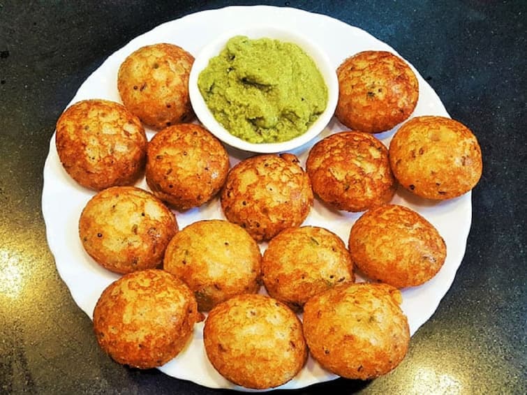 This Yummy Rava Appe Recipe Is Perfect For A Quick Weekday Breakfast Vinayaga Chathurthi 2022 : இது விநாயக சதுர்த்தி Breakfast.. அவல் பண்டம்.. ரவை அப்பம்.. இது விக்கி ஃபேவரைட்ஸ்..