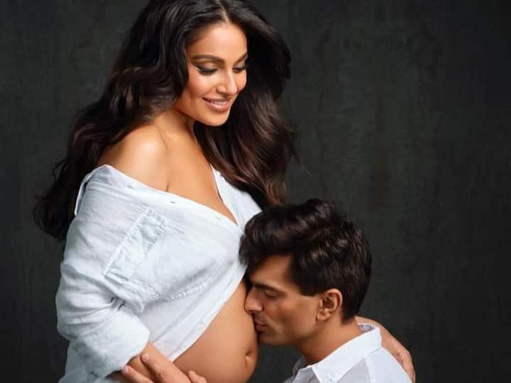 Mom-To-Be Bipasha Basu Reveals That She And Karan Singh Grover Believe ‘It’s A She’ Mom-To-Be Bipasha Basu Reveals That She And Karan Singh Grover Believe ‘It’s A She’