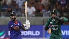 Asia Cup 2022: পাকিস্তানের বিরুদ্ধে ধোনির স্টাইলে, ধোনিরই সর্বকালীন রেকর্ড ভেঙে দিলেন হার্দিক