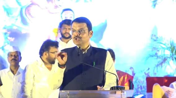Devendra Fadnavis : महानुभाव पंथाच्या आशीर्वादाच सरकार, रिद्धीपूरला मराठी भाषा विद्यापीठ होणार