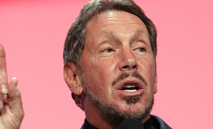 Oracle কর্পোরেশনের সহ-প্রতিষ্ঠাতা, একজিকিউটিভ চেয়ারম্যান, চিফ টেকনোলজি অফিসার লরেন্স জোসেফ এলিসন তালিকায় দশম স্থানে রয়েছেন। তাঁর মোট সম্পত্তির পরিমাণ ৯৩.৩ বিলিয়ন ডলার।