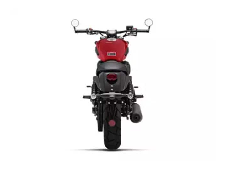 Keeway V320c च्या डिझाईनबद्दल बोलायचे झाले तर, या बाईकला वर्तुळाकार एलईडी हेडलॅम्प, डिजिटल इन्स्ट्रुमेंट क्लस्टर, 15-लिटर टीयरड्रॉप फ्युएल टँक, मल्टी-स्पोक अलॉय व्हील्स, फ्लॅट हँडलबार, वर्तुळाकार एलईडी टेल लाईट, ब्लॅक मॅट फिनिश एक्झॉस्ट देण्यात आला आहे.