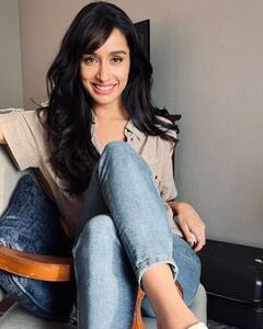 In Pics: Shraddha Kapoor ने शेयर की अपने नए हेयर स्टाइल की तस्वीरें, सुपरक्यूट लुक के दीवाने हुए फैंस
