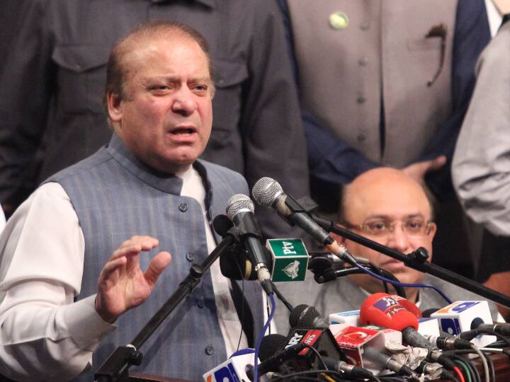 Nawaz Sharif Speech: स्पीच पर बैन के बावजूद नवाज शरीफ ने पाकिस्तान के लोगों को किया संबोधित, क्या कुछ बोले? Nawaz Sharif First Televised Speech After Three Years and he appeal to Pakistan help the flood victims Nawaz Sharif Speech: स्पीच पर बैन के बावजूद नवाज शरीफ ने पाकिस्तान के लोगों को किया संबोधित, क्या कुछ बोले?