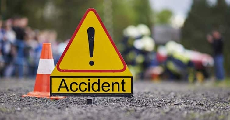 Private School bus Road Accident in the town Gaddiwala of Hoshiarpur, Two Children injuried School bus Accident : ਹੁਸ਼ਿਆਰਪੁਰ 'ਚ ਨਿੱਜੀ ਸਕੂਲ ਬੱਸ ਨਾਲ ਵਾਪਰਿਆ ਹਾਦਸਾ , ਦੋ ਬੱਚਿਆਂ ਨੂੰ ਲੱਗੀਆਂ ਮਾਮੂਲੀ ਸੱਟਾਂ