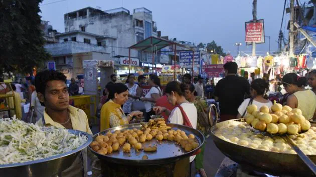 Punjab News: shopkeepers will have to take a certificate under the Food Safety Act : DHO ਹੁਣ ਦੁਕਾਨਦਾਰਾਂ ਨੂੰ ਫੂਡ ਸੇਫਟੀ ਐਕਟ ਤਹਿਤ ਲੈਣਾ ਪਵੇਗਾ ਸਰਟੀਫਿਕੇਟ, ਨਹੀਂ ਤਾਂ ਹੋਵੇਗੀ ਕਾਰਵਾਈ :ਡੀਐਚਓ