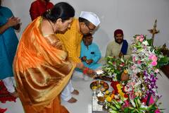 Photo : सहकार मंत्री अतुल सावेंच्या निवासस्थानी गणरायाचे आगमन