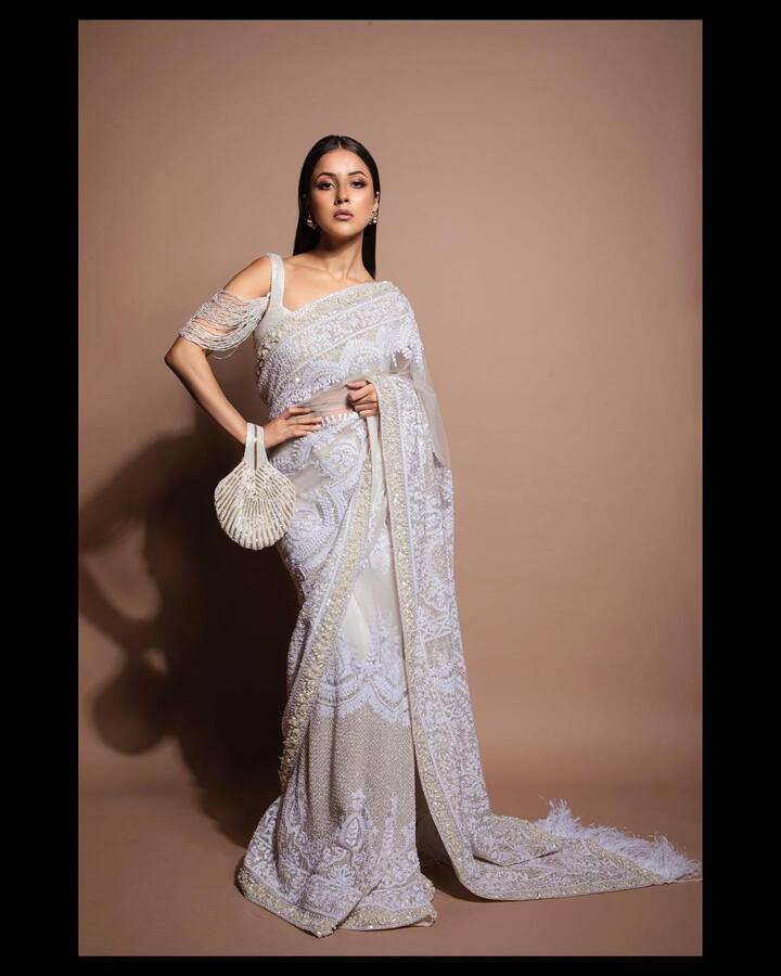 . या रिअॅलिटी शोच्या माध्यमातून शहनाजने घरोघरी ओळख मिळवली आहे. (फोटो सौजन्य :shehnaazgill/इंस्टग्राम)