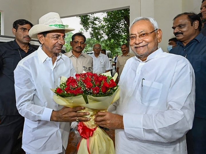 Bihar Politics KCR Meets Nitish Kumar Said Any How BJP Government Has ...