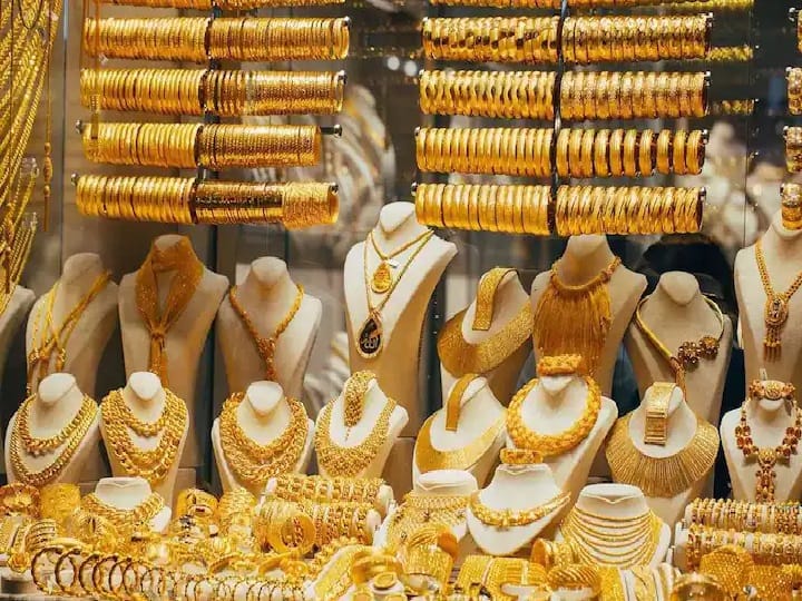 Ganesh Chaturthi 2022: Invest in gold today! Up to 20% off on jewelery shopping here Ganesh Chaturthi 2022: ਅੱਜ ਦੇ ਦਿਨ ਸੋਨੇ 'ਚ ਕਰੋ ਨਿਵੇਸ਼! ਇੱਥੇ ਗਹਿਣਿਆਂ ਦੀ ਖਰੀਦਾਰੀ 'ਤੇ ਮਿਲ ਰਿਹੈ 20 ਫ਼ੀਸਦੀ ਦਾ Discount