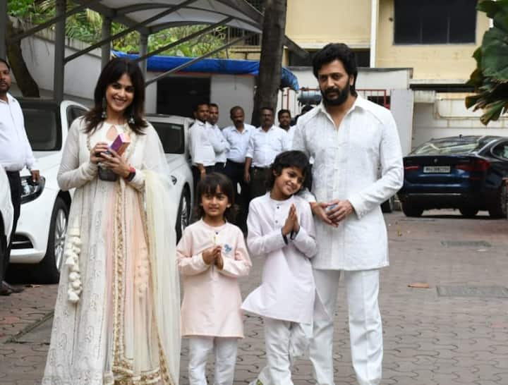 వినాయకచవితి సెలబ్రేషన్స్ లో జెనీలియా ఫ్యామిలీ (Photo Courtesy: Social Media)