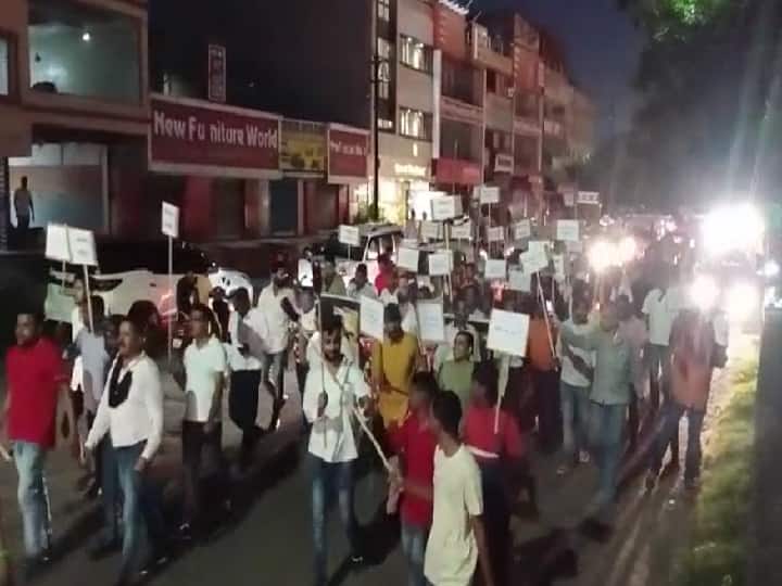Jharkhand Dumka Death Case People Protest in Jamshedpur demand to hang the accused ann Dumka Death Case: दुमका हत्याकांड को लेकर जमशेदपुर में उबाल, 'अंकिता हम शर्मिंदा हैं, तेरे कातिल जिंदा हैं' के लगे नारे 