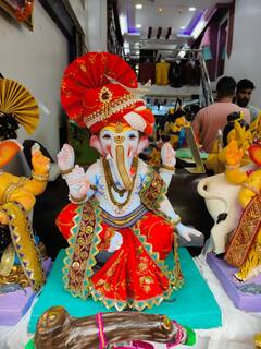 Ganesh Chaturthi : पंतप्रधान आणि तीन राज्याच्या मुख्यमंत्र्यांची गणेश पूजा, पाहा फोटो