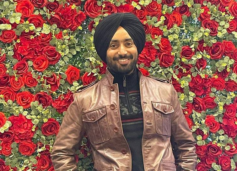 satinder sartaj celebrating his 40th birthday today 31 august thanks his fans sharing video on social media ਸਤਿੰਦਰ ਸਰਤਾਜ ਅੱਜ ਮਨਾ ਰਹੇ 40ਵਾਂ ਜਨਮਦਿਨ, ਵੀਡੀਓ ਸ਼ੇਅਰ ਕਰ ਫ਼ੈਨਜ਼ ਨੂੰ ਕੀਤਾ ਧੰਨਵਾਦ