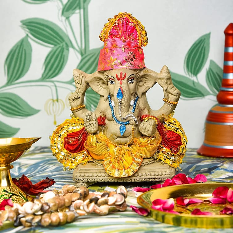 Ganesh Chaturthi 2022: Offer these 10 bhogs to lord Ganesh during 10 day celeration Ganesh Chaturthi 2022: ગણેશોત્સવના દસ દિવસોમાં આ 10 ચીજોનો લગાવો ભોગ, દરેક મનોકામના થશે પૂર્ણ