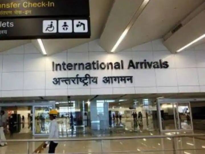 Lucknow Uttar Pradesh Chaudhary Charan Singh International Airport security strengthened meeting by ACS ANN Lucknow Airport: लखनऊ एयरपोर्ट की सुरक्षा होगी चाक-चौबंद, गृह विभाग की हाई लेवल मीटिंग में लिया गया ये बड़ा फैसला