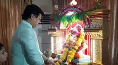 Photo : धनंजय मुंडेंच्या परळी निवासस्थानी गणरायाचे आगमन