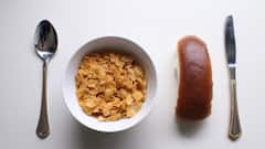 Cornflakes: রোজ কর্নফ্লেক্স খেতে একঘেয়ে লাগছে? বানিয়ে নিন কর্নফ্লেক্স-এর মিল্কশেক