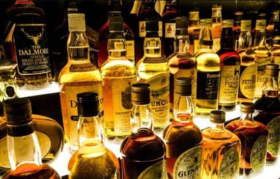 Private liquor contracts closed from yesterday, now AAP government will sell liquor itself ਕੱਲ੍ਹ ਤੋਂ ਸ਼ਰਾਬ ਦੇ ਪ੍ਰਾਈਵੇਟ ਠੇਕੇ ਬੰਦ, ਹੁਣ ਖੁਦ ਸ਼ਰਾਬ ਵੇਚੇਗੀ 'ਆਪ' ਸਰਕਾਰ