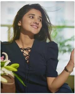 ਸਾੜੀ 'ਚ ਬੇਹੱਦ ਖੂਬਸੂਰਤ ਨਜ਼ਰ ਆਈ Kanika Mann,ਵੇਖੋ ਤਸਵੀਰਾਂ