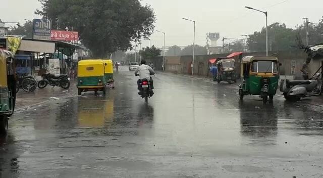 Ahmedabad Rain : some area recived rain in city Ahmedabad Rain : શહેરના કેટલાક વિસ્તારમાં વરસાદી ઝાપટું, ક્યાં ક્યાં પડ્યો વરસાદ?