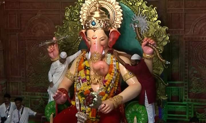 चांद्यापासून बांद्यापर्यंत गणरायाच्या आगमनाची लगबग सुरु आहे.